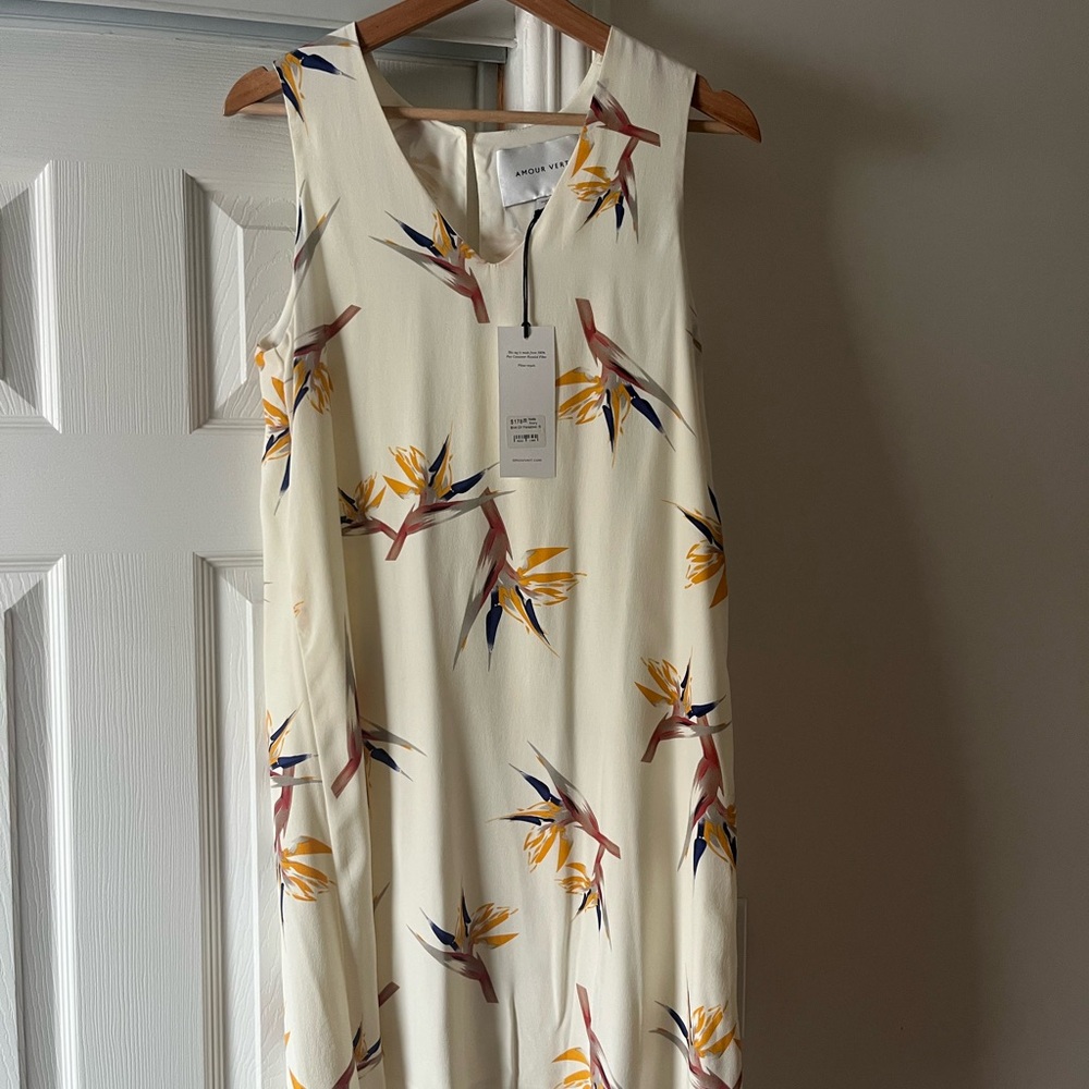 Amour Vert Nele Shift Dress